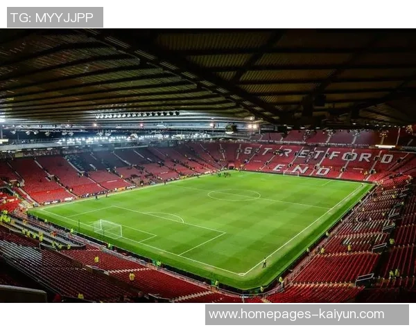 本泽马重返巅峰之路揭秘球场传奇与个人成长的完美结合